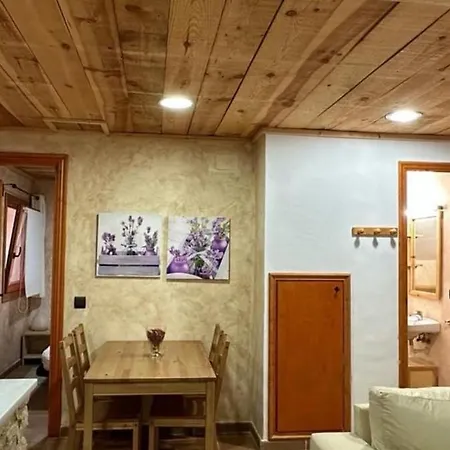 Apartment Rustic Sant Feliu de Boada